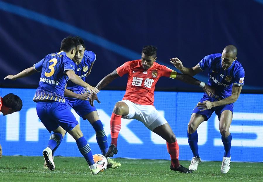 爱游戏登录-恒大客场大胜苏宁，追赶积分榜榜首的简单介绍