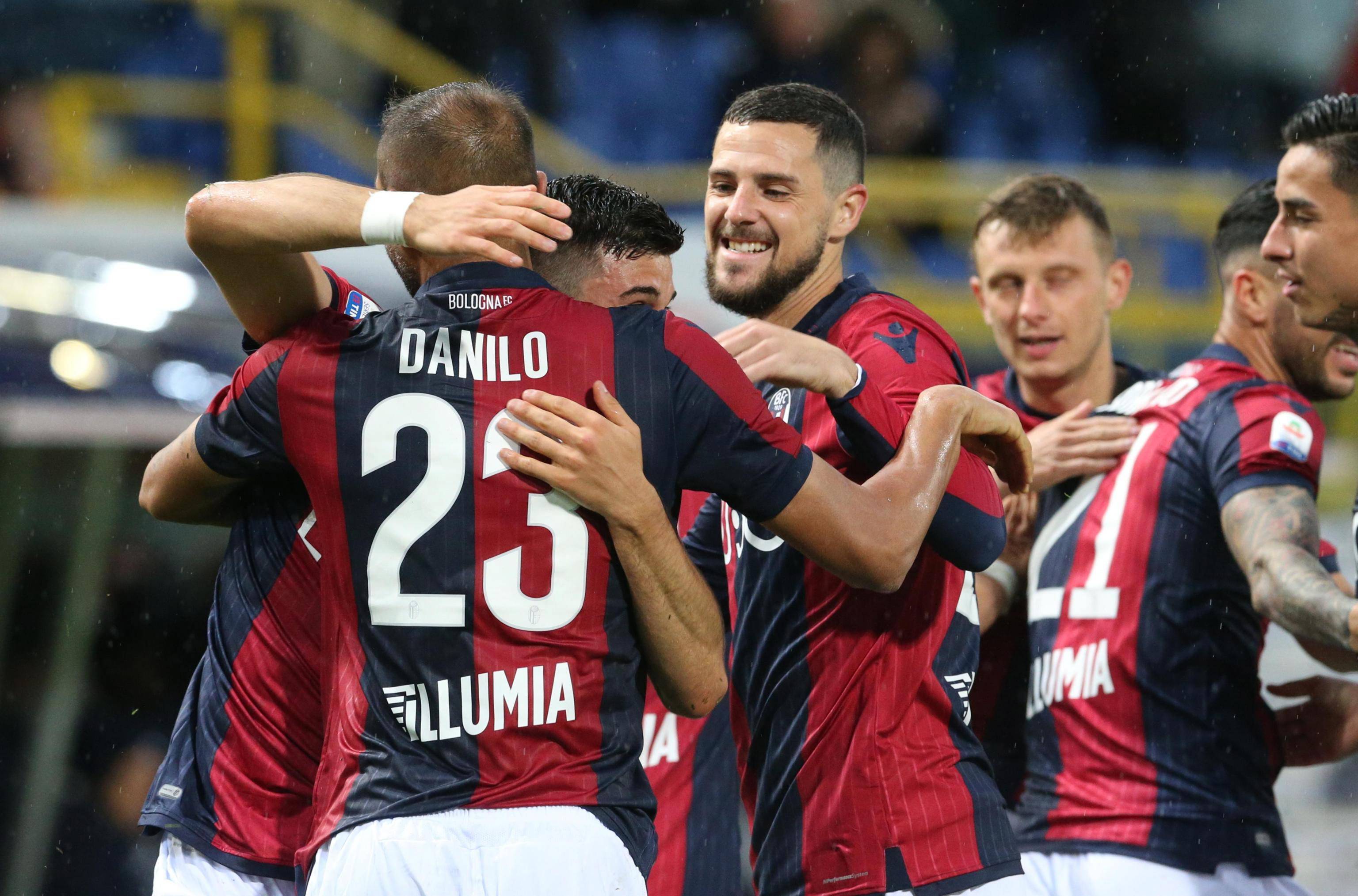 爱游戏app下载-包含亚特兰大力克对手，取得关键胜利的词条