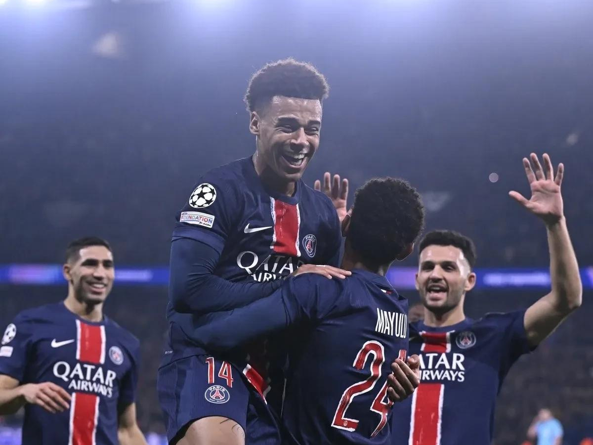 巴黎圣日耳曼取得连胜,稳居榜首的简单介绍 巴黎圣日耳曼取得连胜,稳居榜首的简单介绍