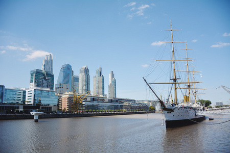 布宜诺斯艾利斯独立技战术演练密集,冲刺冠军全力以赴的简单介绍 布宜诺斯艾利斯独立技战术演练密集,冲刺冠军全力以赴的简单介绍