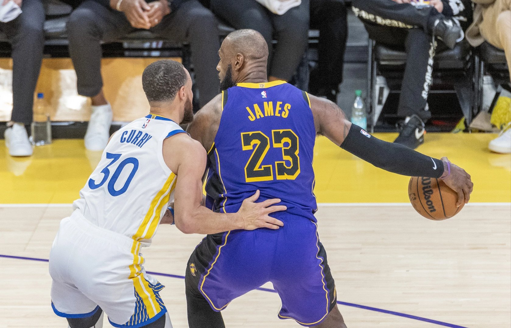 爱游戏官网网页版入口-湖人老将实力不减依旧风采绝伦的简单介绍