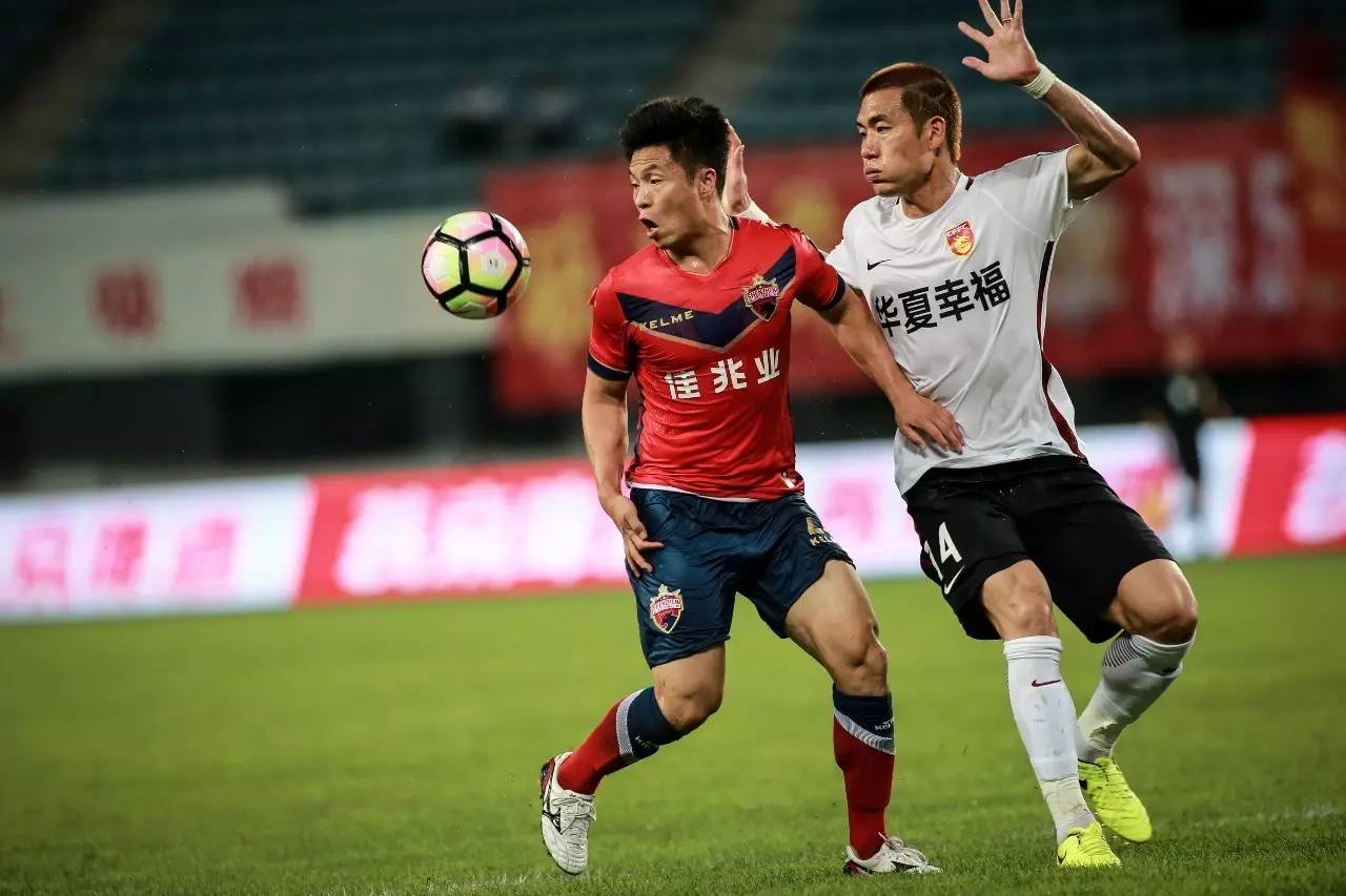 爱游戏网页版-深圳佳兆业主场惨遭华夏幸福