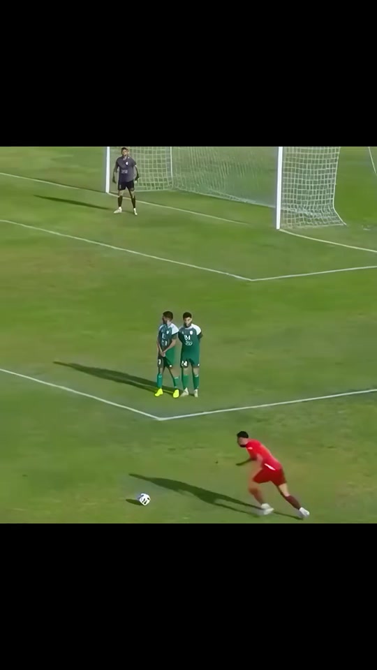 包含一名球员在比赛中史无前例地打进了90分钟绝杀球的词条 包含一名球员在比赛中史无前例地打进了90分钟绝杀球的词条