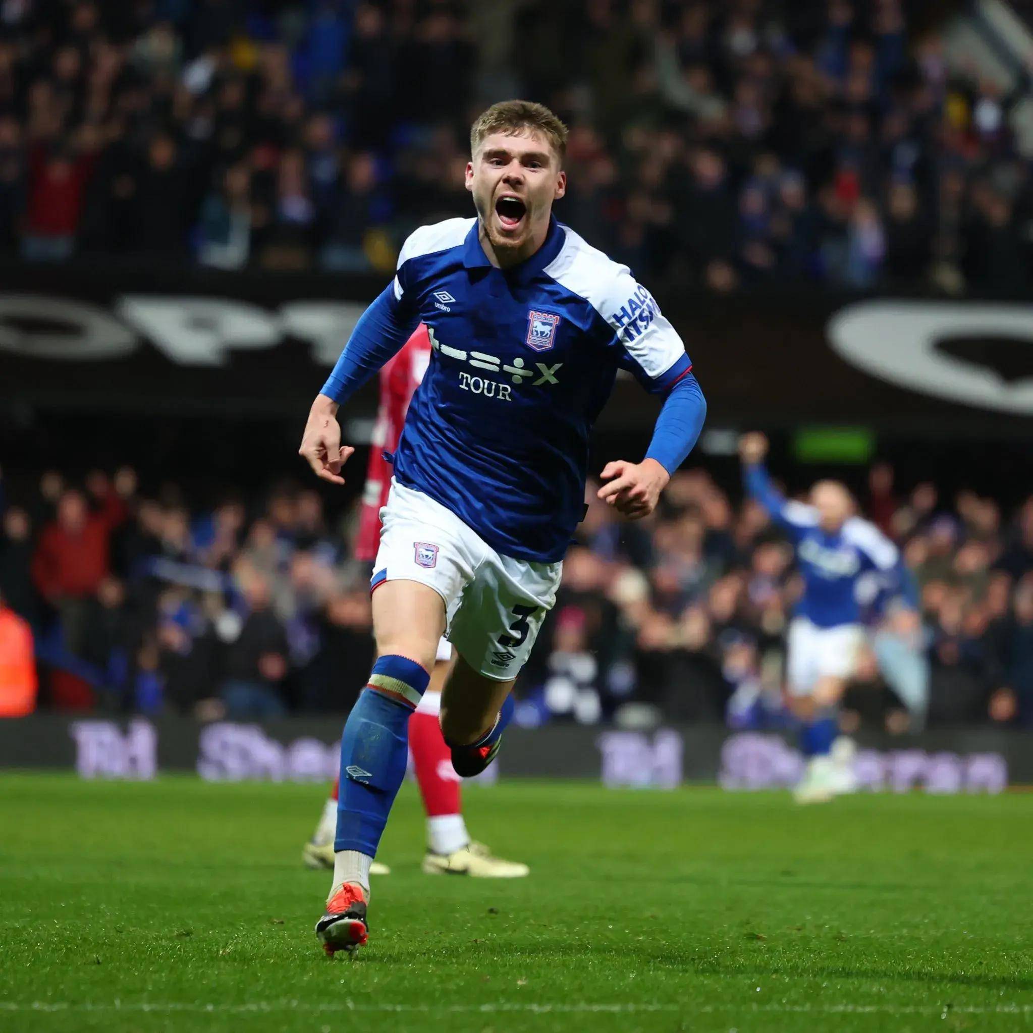 爱游戏体育官网-水晶宫客场惨败，英超保级形势日益严峻的简单介绍