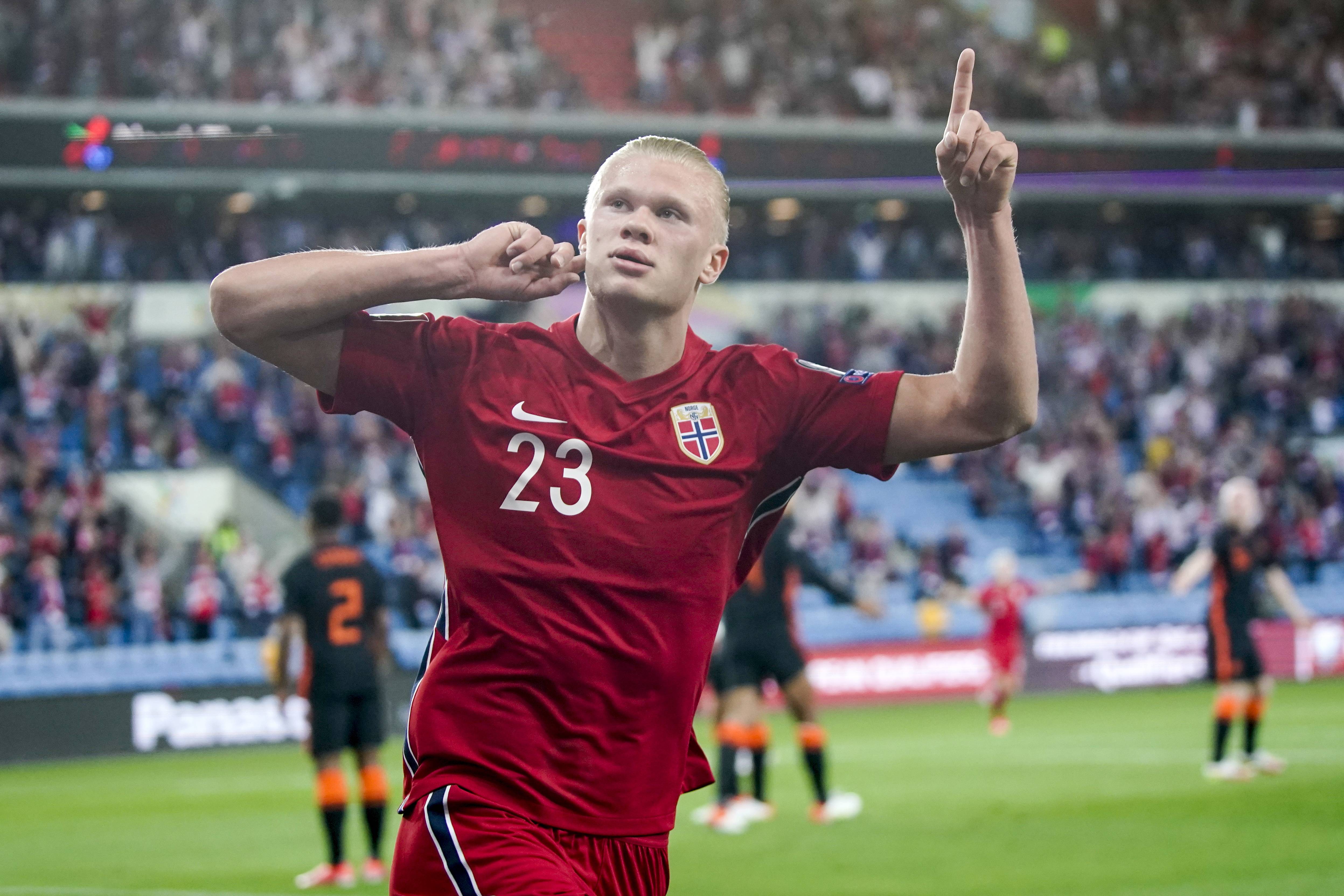 荷兰队对阵挪威,备战进行中 荷兰队对阵挪威,备战进行中