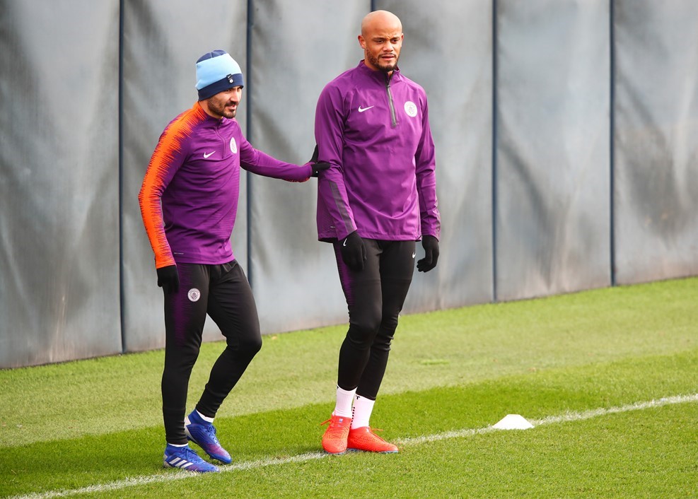 沙尔克绝杀对手，全队助攻火力全开