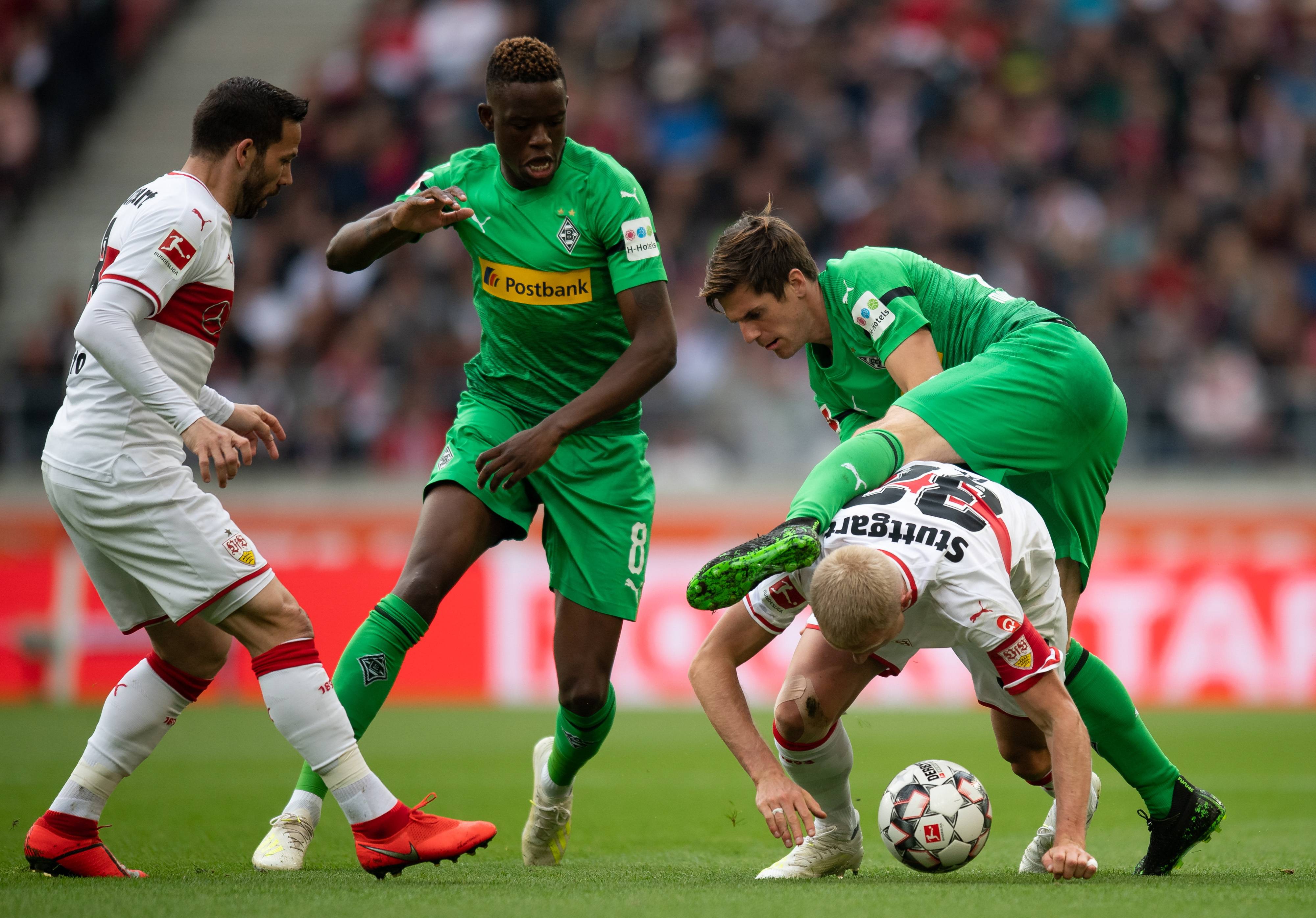 爱游戏网页版-沃尔夫斯堡上演高水平比赛，取得来之不易的胜利的简单介绍