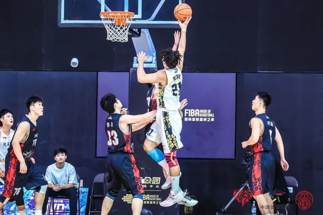 爱游戏app下载-精彩帷幕拉开，全新篮球对决上演的简单介绍