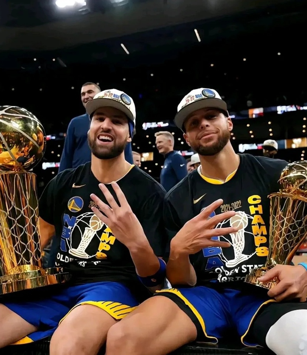 包含勇士全队磨合有成,球员关系和睦的词条 包含勇士全队磨合有成,球员关系和睦的词条