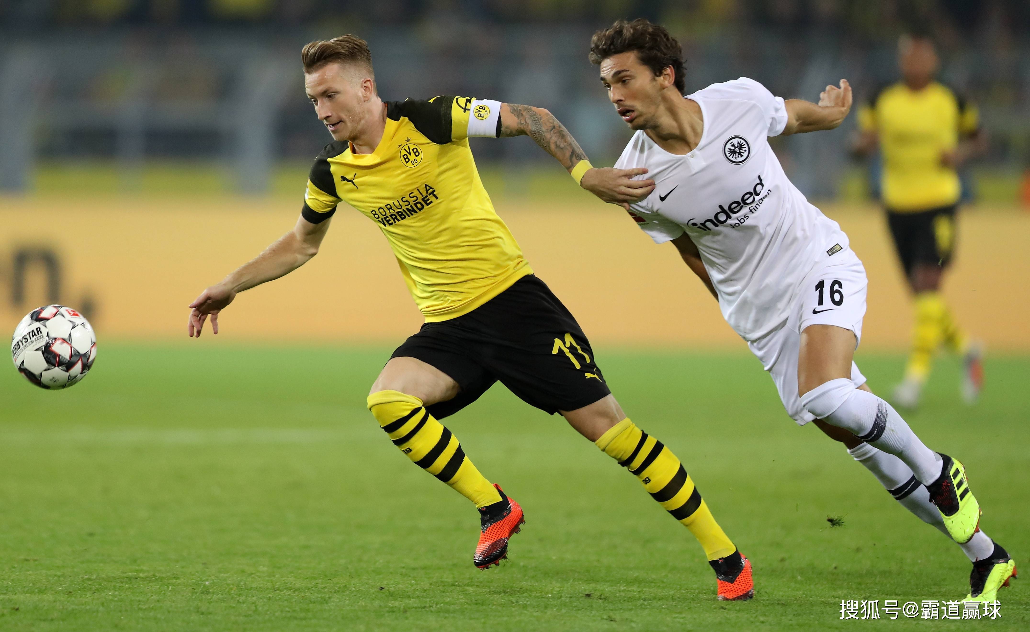 效力法兰克福的球员表现出色，势不可挡的简单介绍