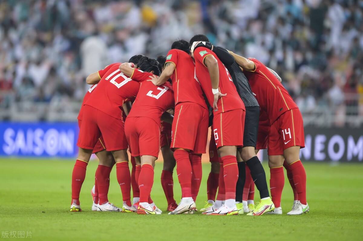 阿联酋球队全面表现，实现逆袭晋级